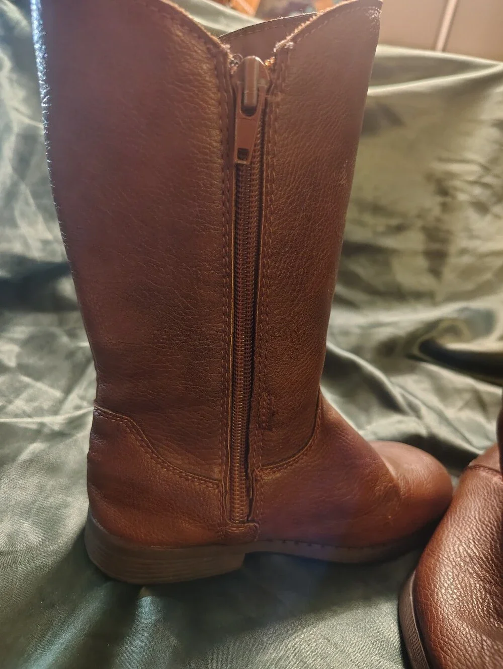 OshKosh B'gosh Girls Size 11 Brown Knee High Riding Boots Side Zip